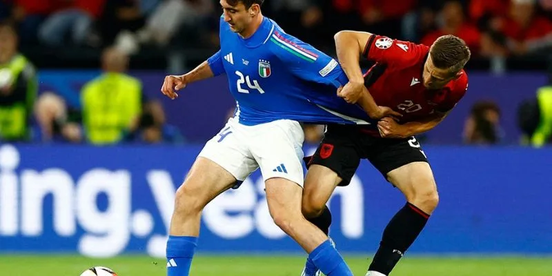 Game Tiền Đạo Bóng Đá Đỉnh Nhất 2025 – Vua Phá Lưới Jun88 eFootball 2026 là game tiền đạo miễn phí chất lượng AAA