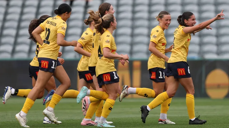 Trận đấu giữa Adelaide United và Central Coast - "Adelaide United" vs Trận đấu giữa Adelaide United và Central Coast - "Adelaide United" vs