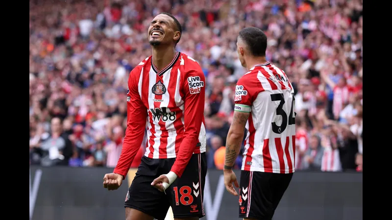 Trận đấu bóng đá giữa Brentford và Sunderland